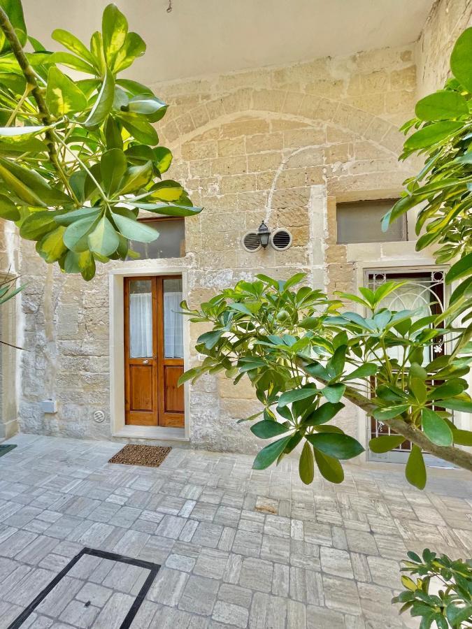 Villa Nohi'S House In The Historic Center Lecce Exterior foto