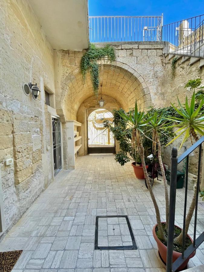 Villa Nohi'S House In The Historic Center Lecce Exterior foto